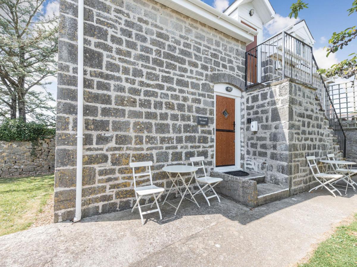 The Coach House Villa Tenby Exterior photo